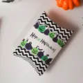 Halloween candy gift packaging pillow box with funny pumpkin pattern and black white zigzag design - Style C / 14*10*2.8cm