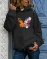 Casual zwarte hoodie met lange mouwen voorzien van een mooie vlinder bloemenprint. - S / Tops / Zwart met Capuchon