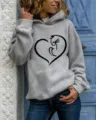 Women Casual Long Sleeve Hooded Sweatshirt Cute Cat Heart Graphic Gray Pullover Top - S / Tops / Gray