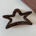 Molla per capelli a forma di stella leopardata marrone, accessorio elegante donna. - Stampa Leopardata - Pinza a Stella