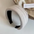 Bandeau en tissu côtelé large pour femme, cerceau à cheveux élégant et minimaliste quotidien. - Serre-tête Rayé Gaufré 6cm / Kaki