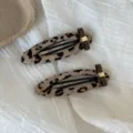 Pinza de pelo con cierre de presión estampado de leopardo coreana con lazo oro 2pcs - Albaricoque Estampado Leopardo - Par Pinzas BB Ovaladas