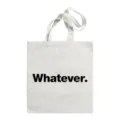 Detail van de witte canvas shopper met zwarte opdruk en stevige handvatten voor dagelijks. - Stijl 18 / 35*40