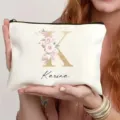 Bolsa de maquillaje personalizada con letra floral y cremallera, estuche elegante para mujer. - Estilo K
