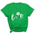 Groene dames t-shirt met korte mouwen, schattig margriet liefde motief en tekst. - Groen