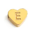 Colgante de corazón de acero inoxidable letra E dorado accesorio de joyería DIY - Letra E / Dorado