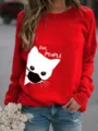 Primo piano della felpa rossa a maniche lunghe con stampa di gatto e scritta simpatica. - Rosso