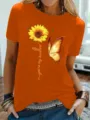 Oranje korte mouw t-shirt detail met zonnebloem en prachtige vlinder print. - S / Tops / Oranje