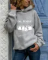 Felpa con cappuccio grigia casual con stampa di gatti graziosi e citazione divertente. - Taglia S / Top / Grigio
