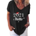 Dames korte mouw V-hals zwart topje met feestelijke 2021 Hello kerstgrafische print vrijetijd. - S / Tops / Zwart