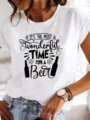 Λευκό κοντομάνικο t-shirt γυναικείο με στάμπα χριστουγεννιάτικης μπύρας, casual top. - S / Ώρα για Χριστουγεννιάτικη Μπύρα (LAQA31211) / Λευκό / Tops