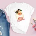 T-shirt blanc à manches courtes avec un motif de Père Noël vintage et texte Merry Christmas. - 3XL / Hauts / Imprimé Père Noël Vintage