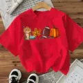 Rotes Kurzarm-T-Shirt mit herbstlichem Kürbis-Kaffee-Grafikprint für lässige Damenbekleidung. - S / Oberteile / Rot