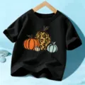 Μαύρο παιδικό κοντομάνικο t-shirt με σχέδιο κολοκύθας και φθινοπωρινό μήνυμα για αγόρια. - 110cm / Tops / Βαμβακερό Μαύρο