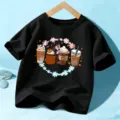 Kinder schwarzes Kurzarm T-Shirt mit herbstlicher Kaffee Kürbis Grafik für Jungen und Mädchen. - 110cm / Baumwolle Schwarz
