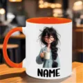 Vista dettagliata della tazza in ceramica personalizzata con bella grafica di ragazza. - arancio-rosso