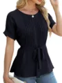 Damen einfarbiges dunkelblaues Kurzarm Top mit feinen Falten und elegantem Taillengürtel. - S / Schwarz