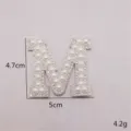 Perle Strass Buchstabe M Aufnäher DIY Kleidung Zubehör dekorative Applikation 4.7x5cm - Buchstabe M