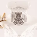 Rhinestone bear patch DIY accessory, sparkling crystal applique for clothes and bags. - Bear