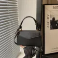 Elegante bolso de mano negro para mujer, bolso cruzado minimalista de moda para uso diario. - Negro