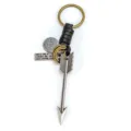 Llavero de flecha de aleación retro para hombre, estilo rock colgante plateado vintage. - Estilo de Anillo Plano