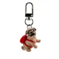 Λεπτομέρεια χαριτωμένο μπρελόκ pug, κρεμαστό τσάντας κουτάβι με μεταλλικό κούμπωμα, αξεσουάρ. - Skyllos me Kokkino Sakidio