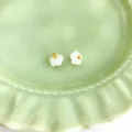 White flower glazed button DIY accessory for cheongsam hanfu clothing decoration - Plum Blossom Button / Jade White