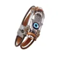 Pulsera de cuero multicapa con colgante de mal de ojo mano de hamsa y cierre de acero. - Estilo Hamsa / Marrón