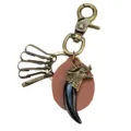 Llavero de cuero con cuerno de dragon de bronce colgante anillo vintage accesorio variante - Parche de Cuero Negro