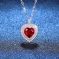 Magnifique collier pendentif coeur rouge en argent sterling 925 avec halo étincelant. - Argent 925 / Rubis de Laboratoire 1ct