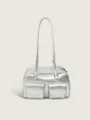 Borsa a tracolla metallizzata argentata con due tasche frontali, comoda borsa retrò. - Argento