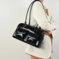 Borsa a tracolla rétro da donna stile college, grande borsa in pelle PU per il lavoro quotidiano. - Nero