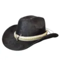 Close-up detail van de retro slangenleer western cowboy hoed met een metalen stier accent. - M (56-58cm) / Slangenprint - Zwart