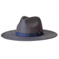 Grijze fedora hoed met brede rand en kleurrijke geometrische band retro vilt hoed - M (56-58cm) / Grijs