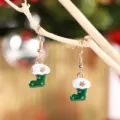 Weihnachtssocken Hängeohrfolie mit weißem und grünem Emaille-Design, süßer Schmuck. - Weihnachtsstrumpf Stil (9.20.2)