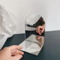 Minimalist acrylic arched folding bookend and desktop aesthetic storage ornament for modern home - Mirrored