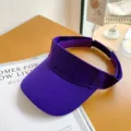 Paarse lege zonneklep hoed voor vrouwen, casual zomer strand pet UV bescherming. - Verstelbaar (54-58cm) / Paars