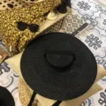 Chapeau de paille noir à large bord, élégant chapeau de soleil plat pour la plage et les vacances. - M (56-58cm) / Paille Noire Bord 15cm + Ruban Noir