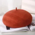 Klassieke vrouwen wol baret hoed vintage winter effen kleur warme schilder pet mode hoofdtooi - Verstelbaar / Baksteenrood