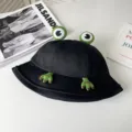 Cute frog bucket hat for women, black cotton summer sun protection Japanese cartoon style hat. - M (56-58cm) / Black Frog