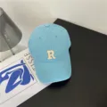 Casquette de baseball en coton bleu clair avec patch lettre R, chapeau de sport souple décontracté. - M (56-58cm) / Bleu clair