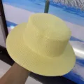Chapeau de paille jaune pour femme été chapeau plat de paille de plage chapeau de soleil élégant. - M (56-58cm) / Light jaune