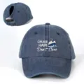 Casquette de baseball en jean pour queue de cheval avec motif de croisière, sangle réglable. - Réglable / Bleu marine