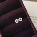 S925 Silber Blumen Ohrstecker Zarte Minimalistische Zirkon Ohrringe Damen Schmuck - Blumen Stil (XE224) / Silber