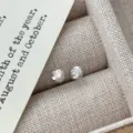 S925 Sterlingsilber Solitär unregelmäßige Ohrstecker minimalistischer Vintage Schmuck - 925er Silber / Weißgold