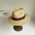 Raffiapstrohhalm Detailansicht, handgeflochtener Sommer Sonnenhut mit braunem Band. - M (56-58cm) / Brauner Gurtband