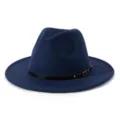 Klassischer dunkelblauer Fedora Hut mit schwarzem Ledergürtel und Schnalle für Damen. - M (56-58cm) / Marineblau