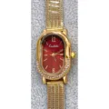Montre quartz ovale ton or pour femme avec cadran rouge et bracelet maille strass. - Cadran Rouge Or
