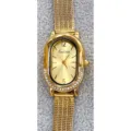 Montre femme ovale doree avec bracelet maille et lunette en cristal, montre quartz elegante. - Cadran Doré Or