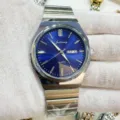 Montre quartz pour homme avec bracelet en acier, cadran bleu et double affichage de date. - Boîtier Argenté Cadran Bleu Foncé